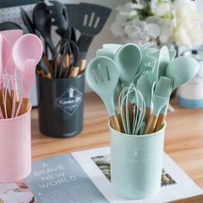12-Piece Heat-Resistant Kitchen Utensil Set with Storage Bucket
